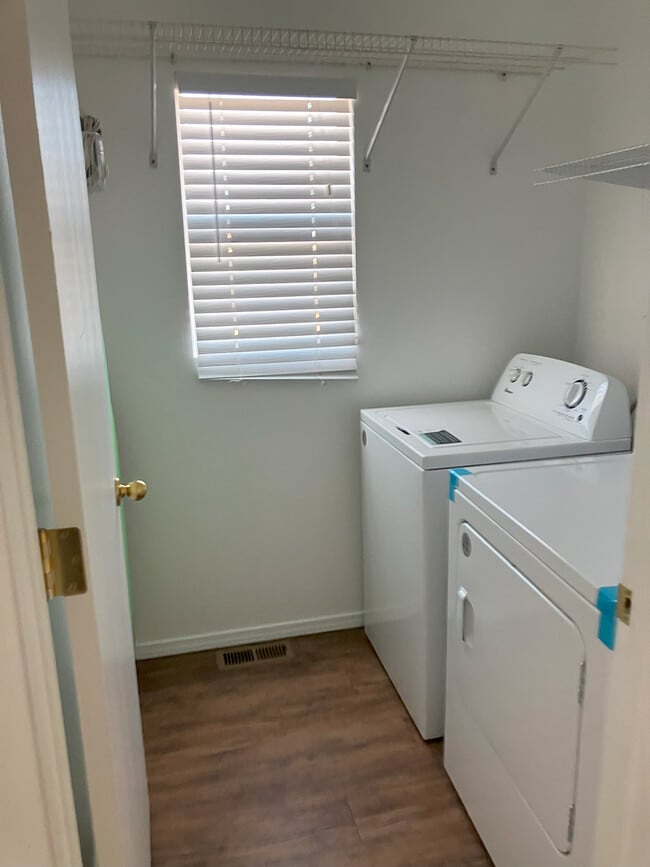 Photo - 7616 Stadler Ave NW