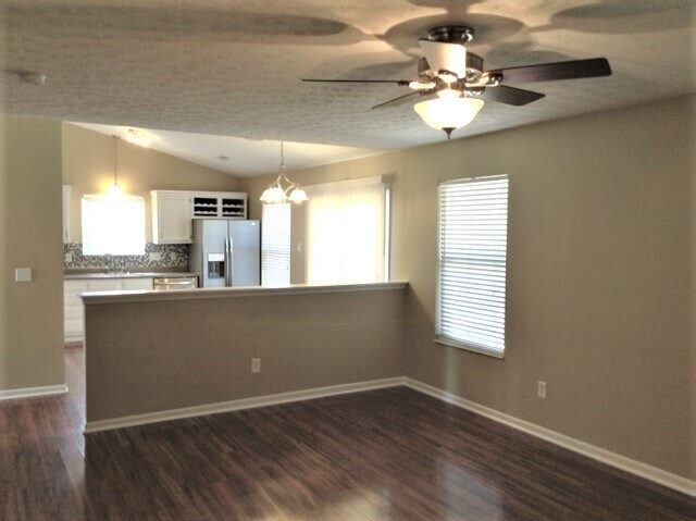 Photo - 391 Sherman Dr