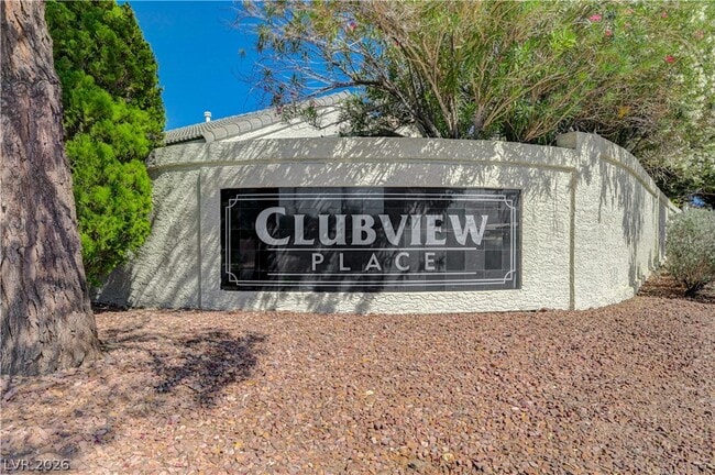 Building Photo - 2064 Waverly Cir