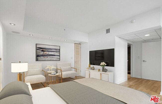 Photo - 13700 Marina Pointe Dr Unit 608