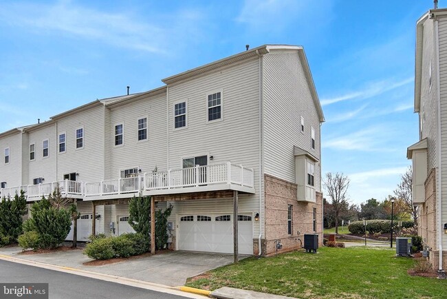 Building Photo - 22730 Parkland Farms Terrace