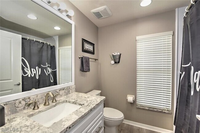Photo - 10060 Lake Cove Dr Unit 301