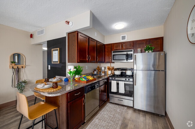 Sugarland 2BR, 1BA - 870SF - Kitchen