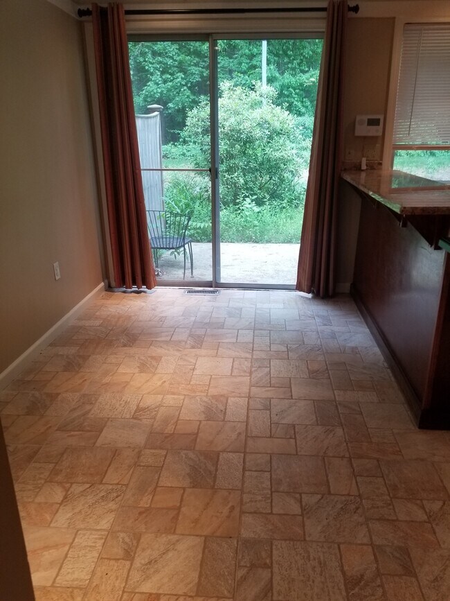 1079 Dickinson St Rental House Rental in Springfield, MA