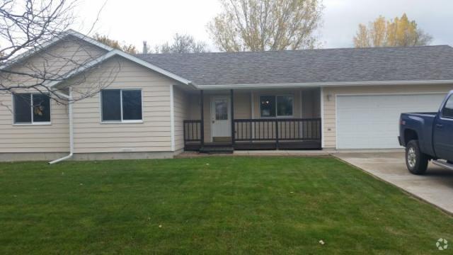 Building Photo - 3 bedroom in Billings MT 59105 Rental