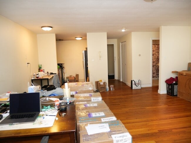 Photo - 183 Kent St Unit 23