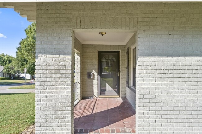 Photo - 1231 S Richmond Ave