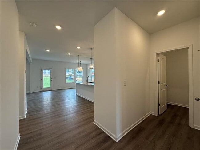 Photo - 5449 Hargrove Way