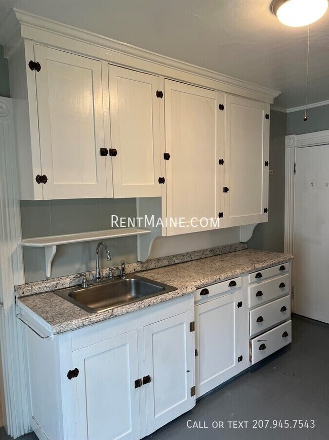 Photo - 232 Center St Unit 3