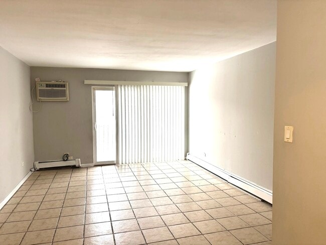 Photo - 6B E Dundee Quarter Dr