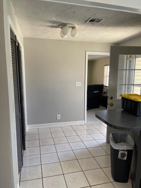 Photo - 1663 Hillcrest Dr