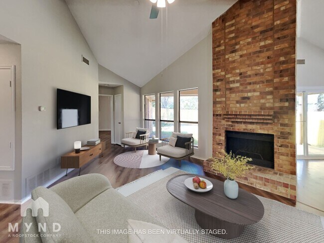 Photo - 6316 Shasta Trail