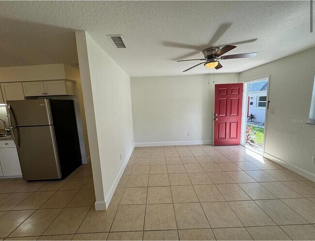 Photo - 139 E Patterson St Unit 143