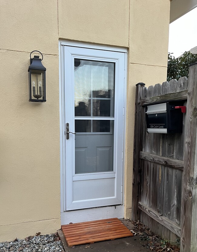Apartment door - 106 Caty Ln Unit 106