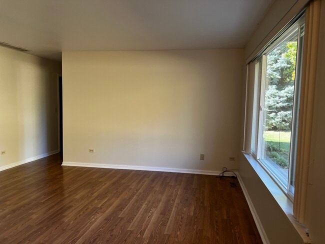 Photo - 215 Brett Cir Unit A