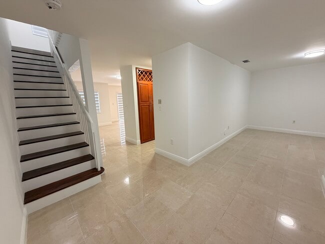 Building Photo - 9662 SW 148th Ave