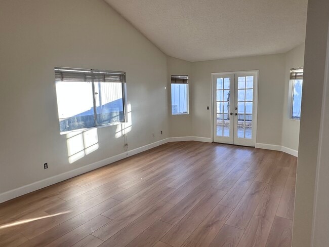 Photo - 14156 Oro Grande St