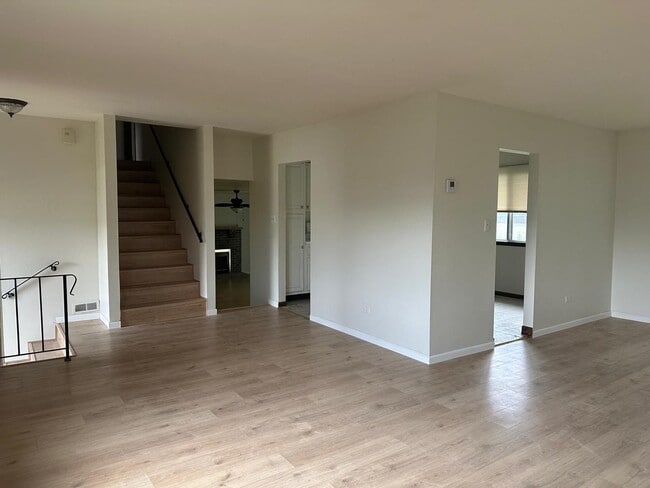 Photo - 6819 Prairieview Ave