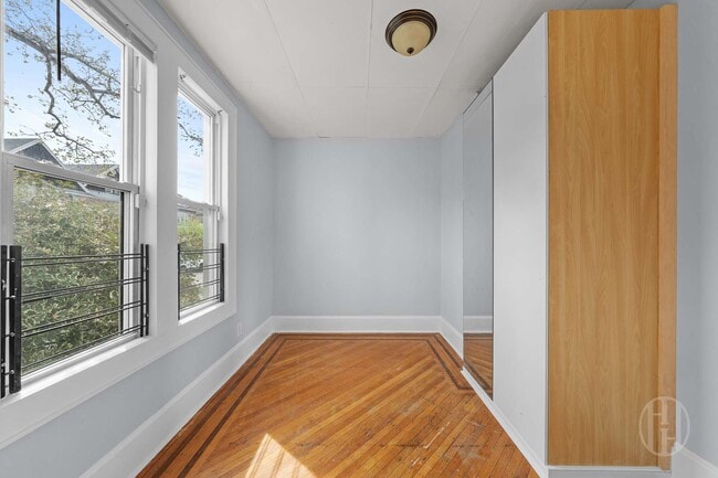 222 Albemarle Rd Unit 1F