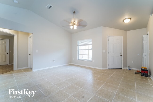 Photo - 3836 Candia Ave