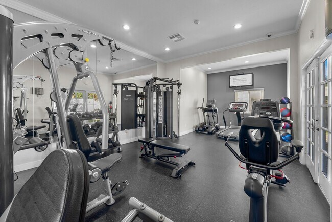 Solara Apartment Homes