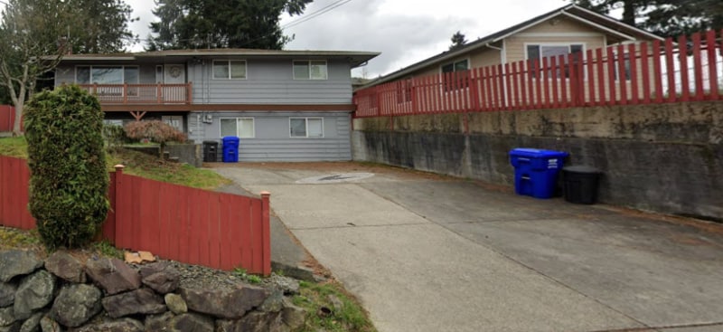 Photo - 320 75th St SE