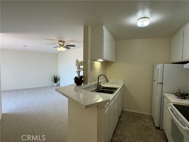 Building Photo - 610 The Village Unit 312