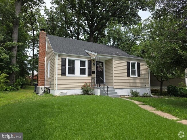 Building Photo - 3302 Orlando Ave Rental