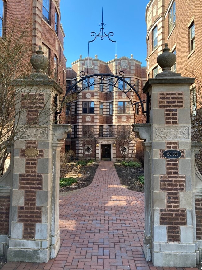 Building Photo - 360 Ridge Ave Unit 11-1 Rental