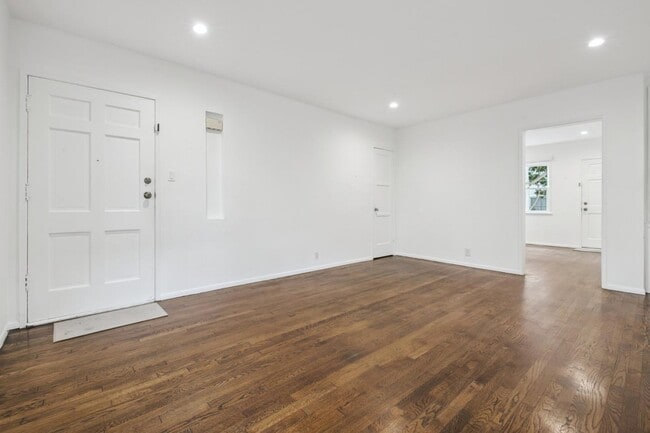 Photo - 1032 19th St