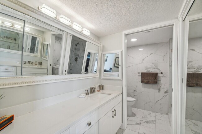 Photo - 2413 Bayshore Blvd Unit 1404