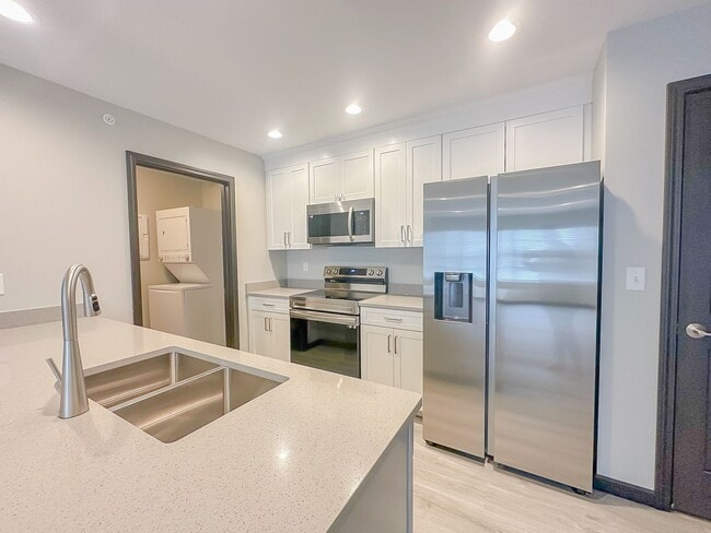 Photo - Beautiful 2 Bed, 2 Bath PREMIUM Apartment in PRIME location!  Furnished & Unfurnished Options Ava... Unit 2000-208