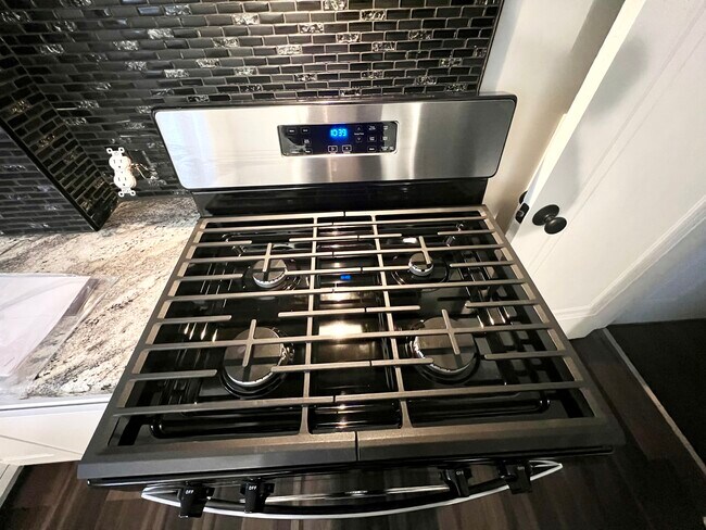 Photo - 2224 Taylor Ave Unit 1