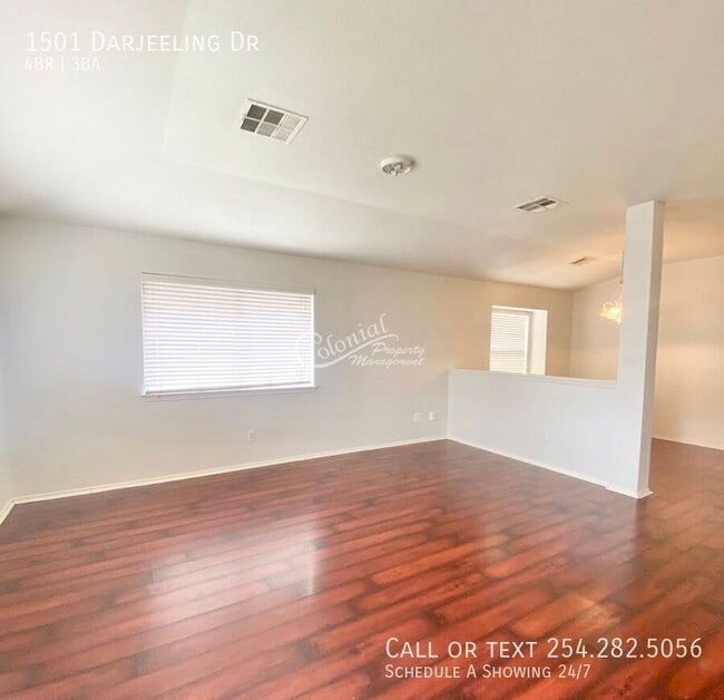 Photo - 1501 Darjeeling Dr