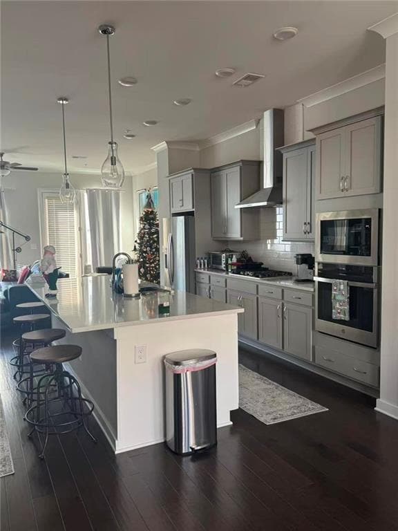 Photo - 670 Hudson Wy