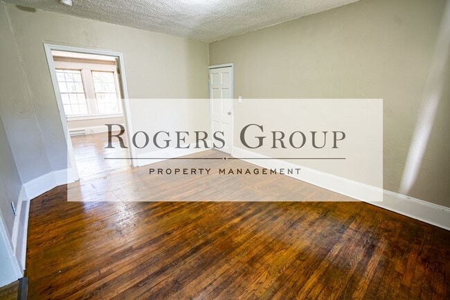 Photo - #391*** - 816-818 Nicholas St Duplex Unit 818 Nicholas St