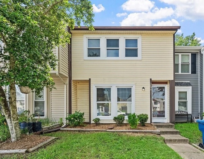 Building Photo - 3596 Windmill Dr
