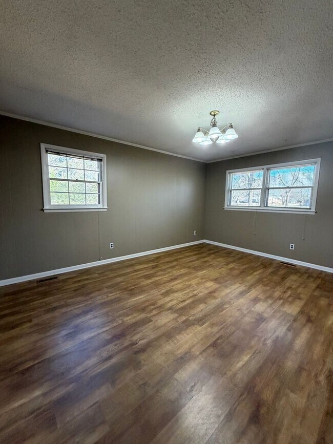 Photo - 1,640 Sq Ft | 4 Bed | 2 Bath