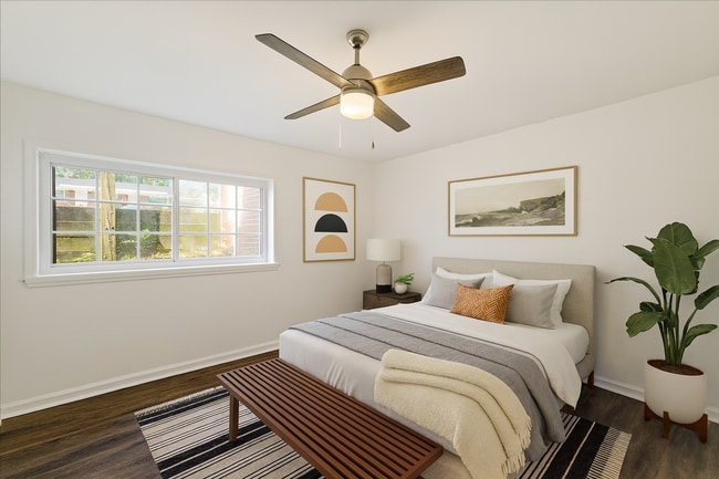 Photo - 2 Bedroom Close to Campus Unit 3