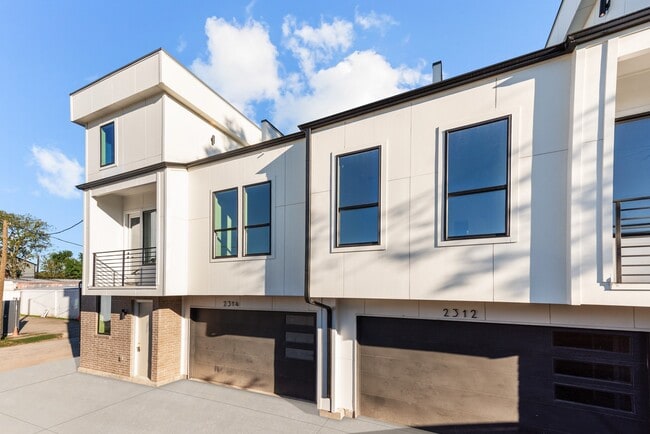 Building Photo - 2314 Barbee St