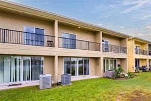 Photo - 476 Lake Shore Pkwy