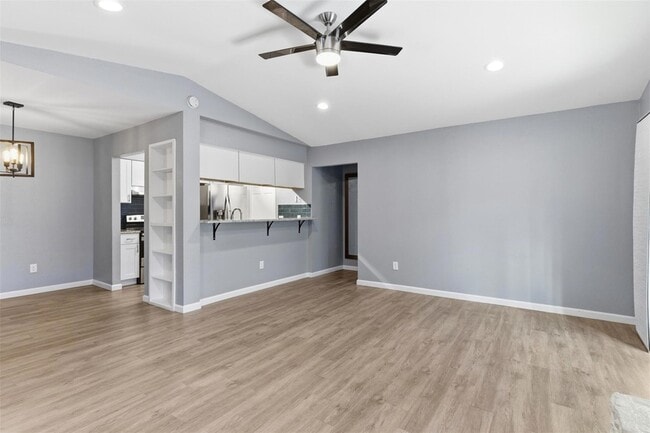 Photo - 8101 Dowling Cove Unit B