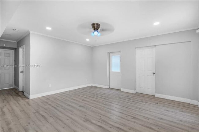 Photo - 4500 NE 18th Ave