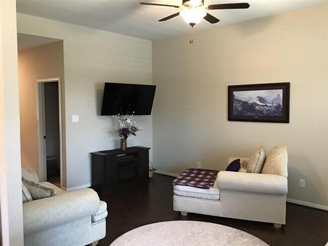 Photo - 7712 Boulder Sunstone Ln