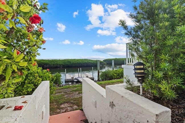 Photo - 2254 Harbour Ct Dr