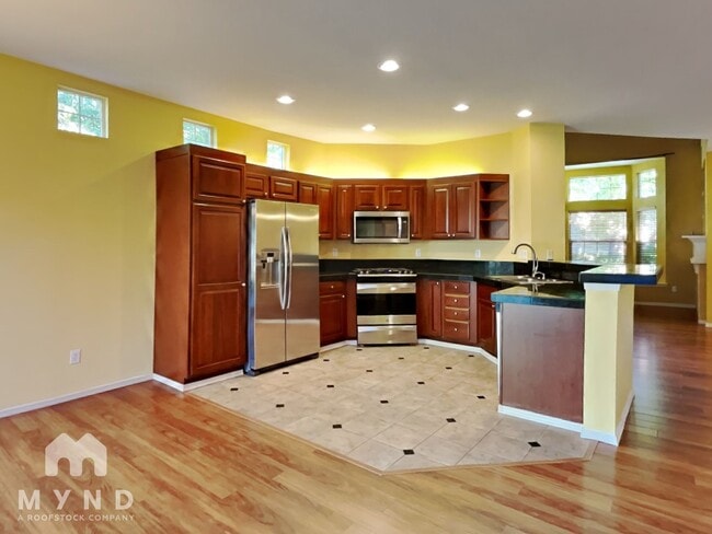 Photo - 1723 NE Ashberry Dr