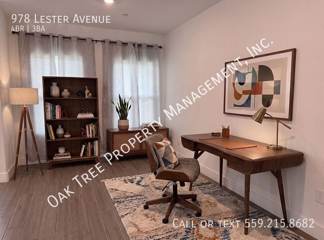 Photo - 978 Lester Ave