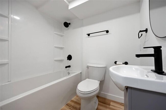 Photo - 340 Trudeau Dr