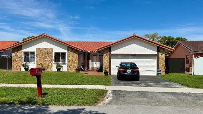 Building Photo - 20118 NW 58th Pl Rental