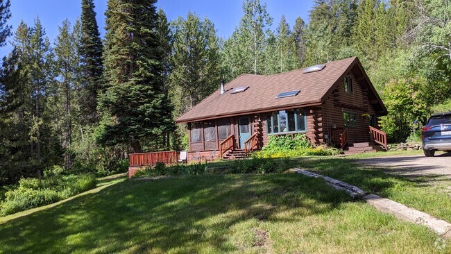 Building Photo - 6100 Burcher Rd Rental